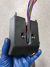 Load image into Gallery viewer, W205 X253 52mm Gauge Holder